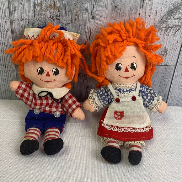 Vintage 1977 Raggedy Ann & Andy Hallmark Cards Small Cloth Yarn Hair Dolls - Picture 1 of 9
